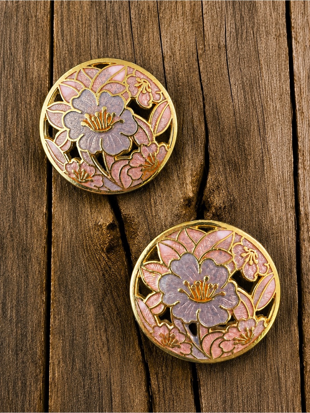 VTG Gold Tone Pink Lavender Floral Enamel Round Statement Earrings Pierced 70’s